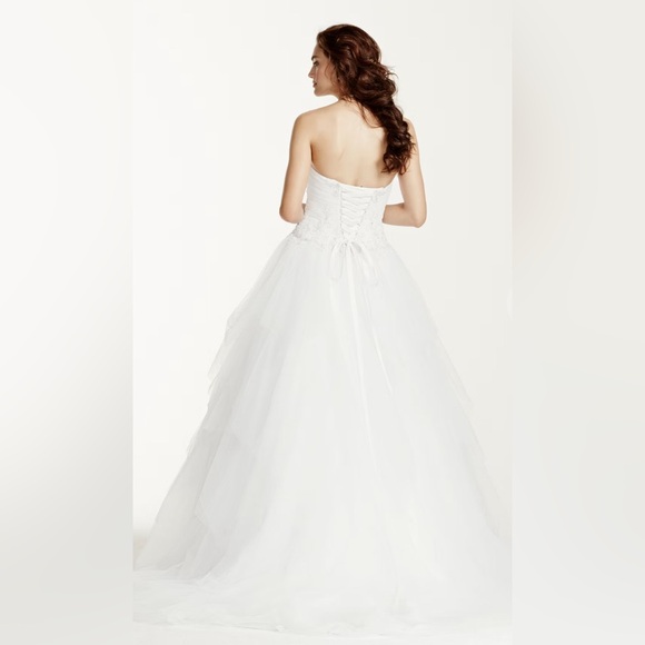 JEWEL Davids Bridal Tiered Tulle Wedding Ball Gown White Beaded Strapless Train - Picture 3 of 16